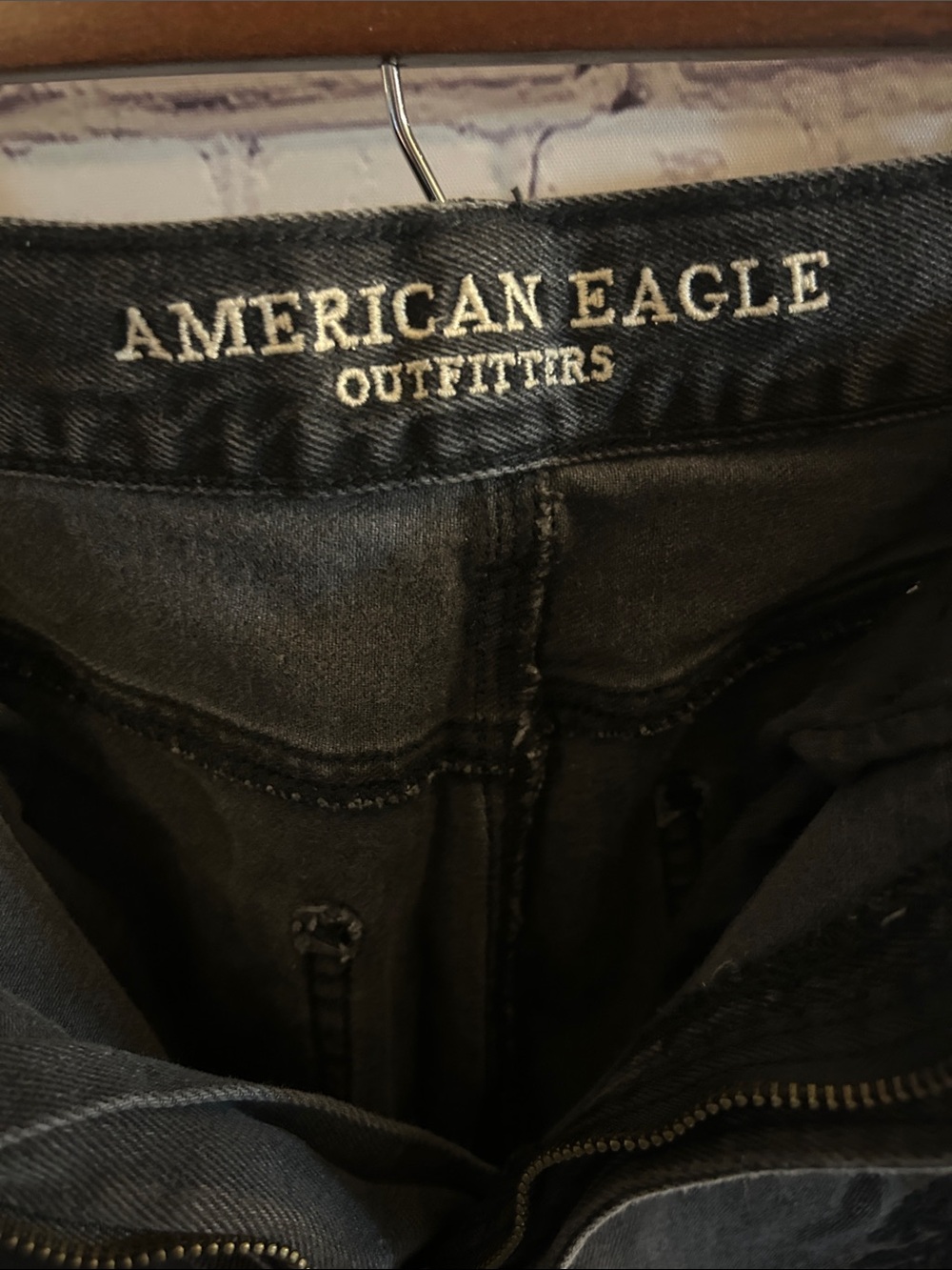 American Eagle Outfitters Black Mom Jeans with Embroidery Size Women’s 12 LONG - Picture 6 of 8